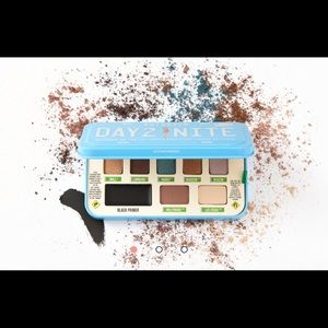 Auto balm Day2Nite Eye Palette. New in Box
